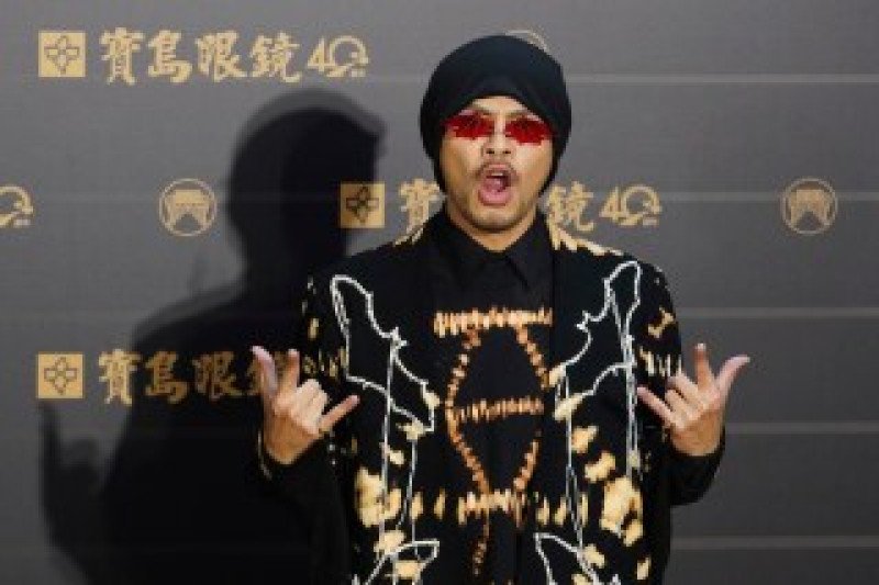 El rapero Namewee fue detenido en relación con la investigación del asesinato de una influencer